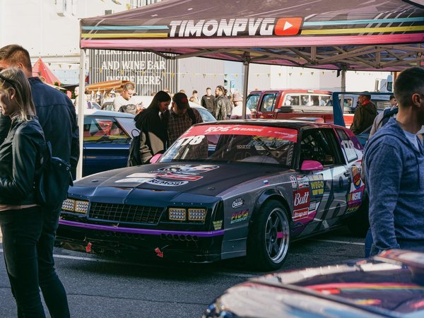 Le boom des voitures électriques: quels enjeux pour les constructeurs?